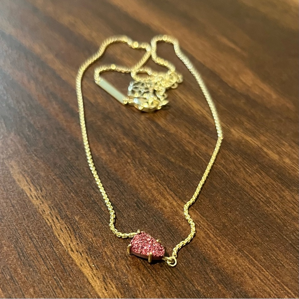 Kendra Scott Maroon Glitter & Gold  necklace
